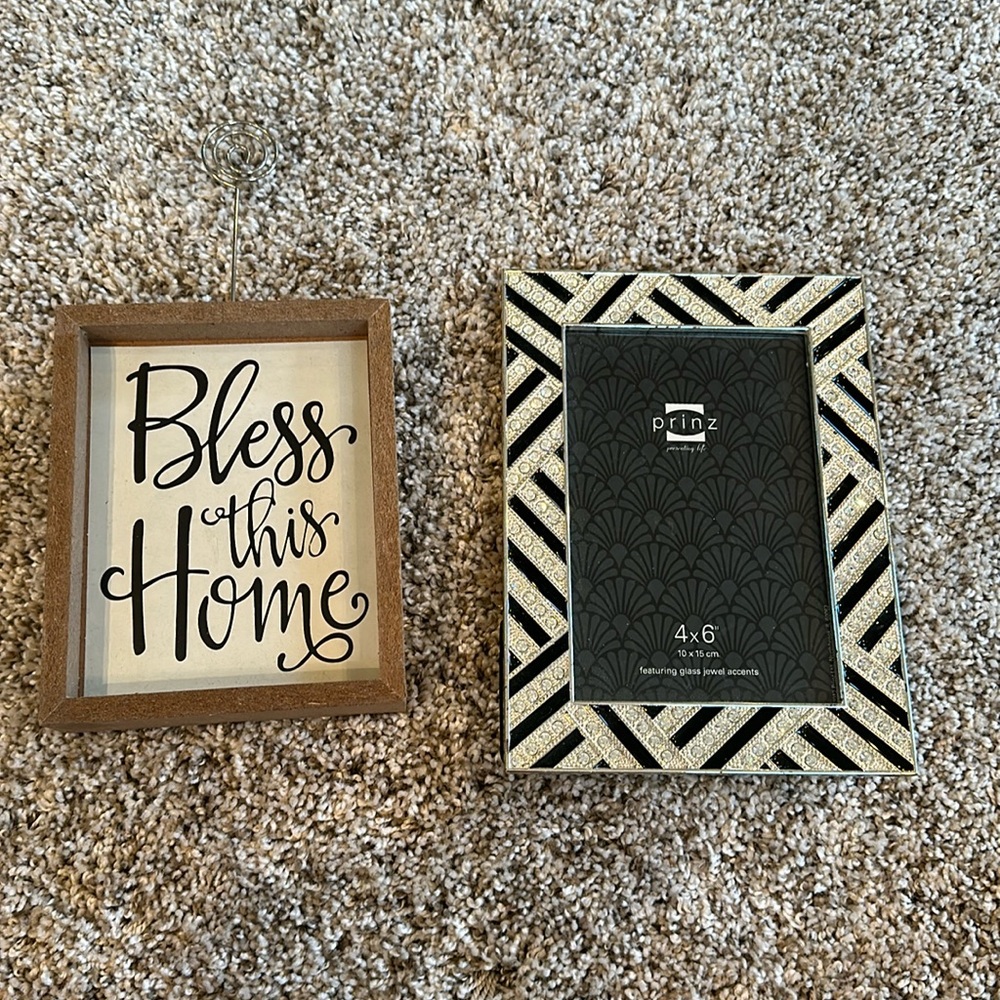 Picture frame/ decor